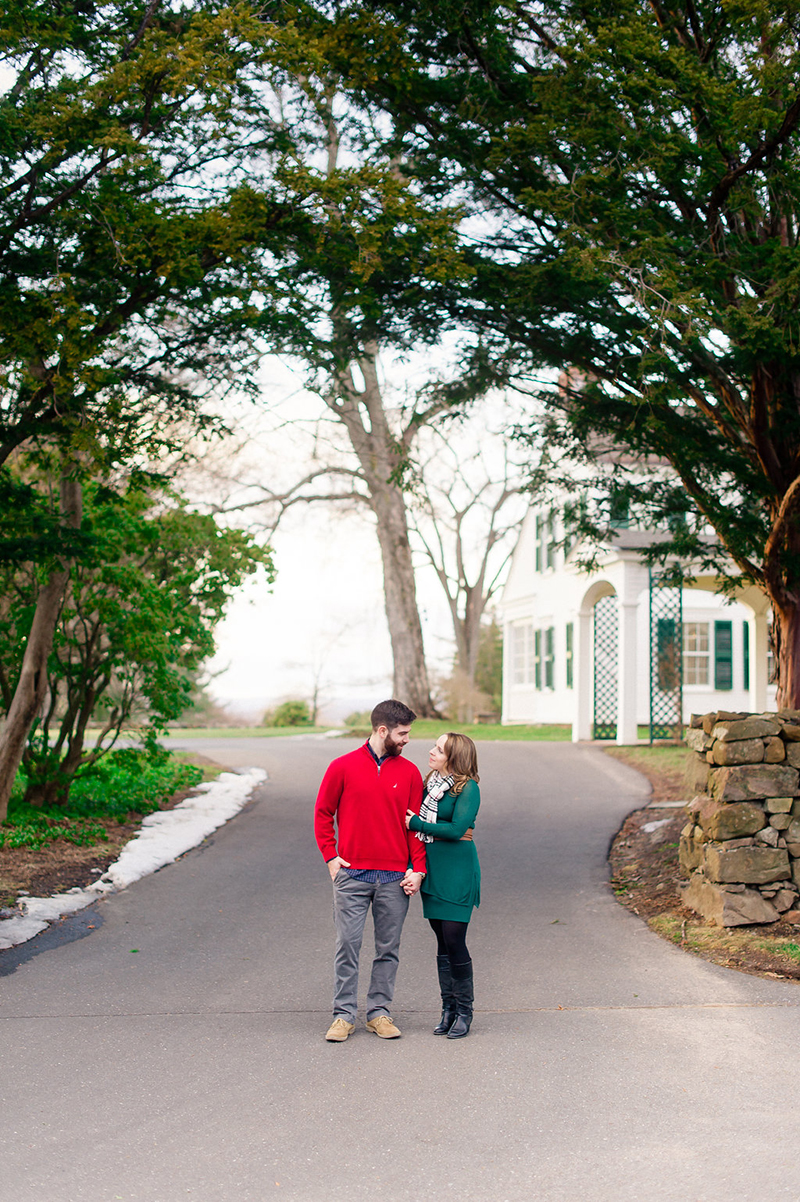 engagement-photos-in-ct-greg-lewis-photo-16